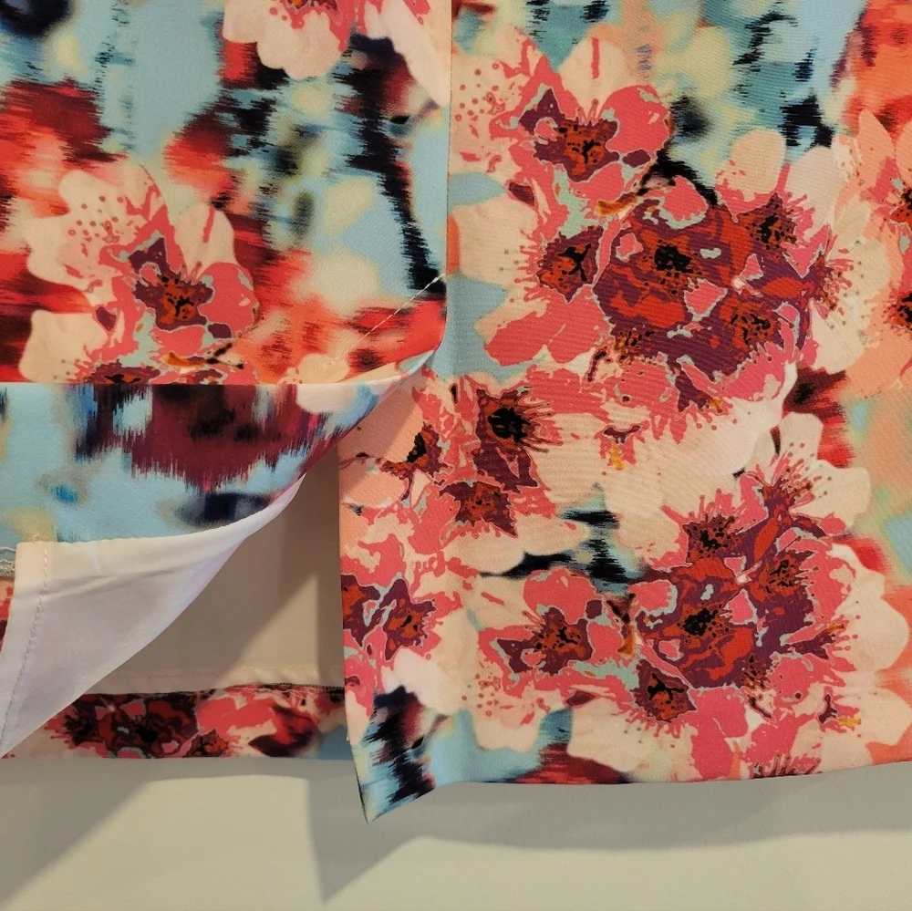 2/$18 Fenn Wright Manson Pencil Knee Length Skirt Petite Floral Blue Pink